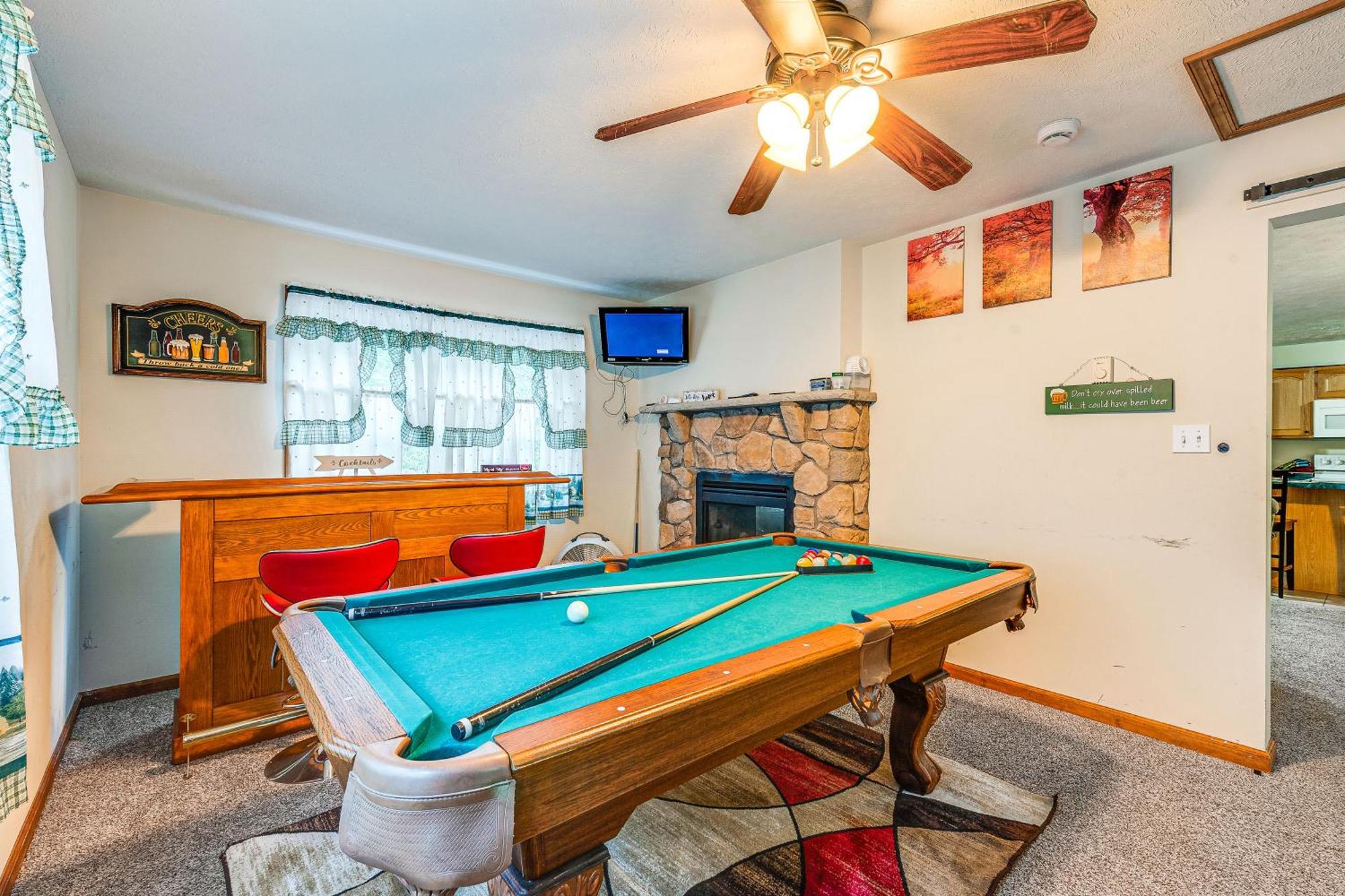 Pet-Friendly Pocono Lake Oasis With Hot Tub! מראה חיצוני תמונה